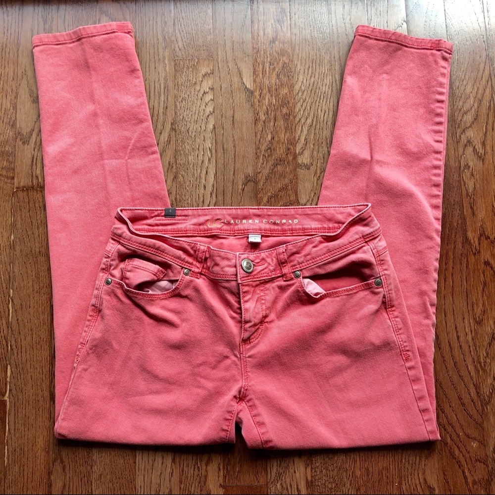 Lauren Conrad Ladies pants size 4
